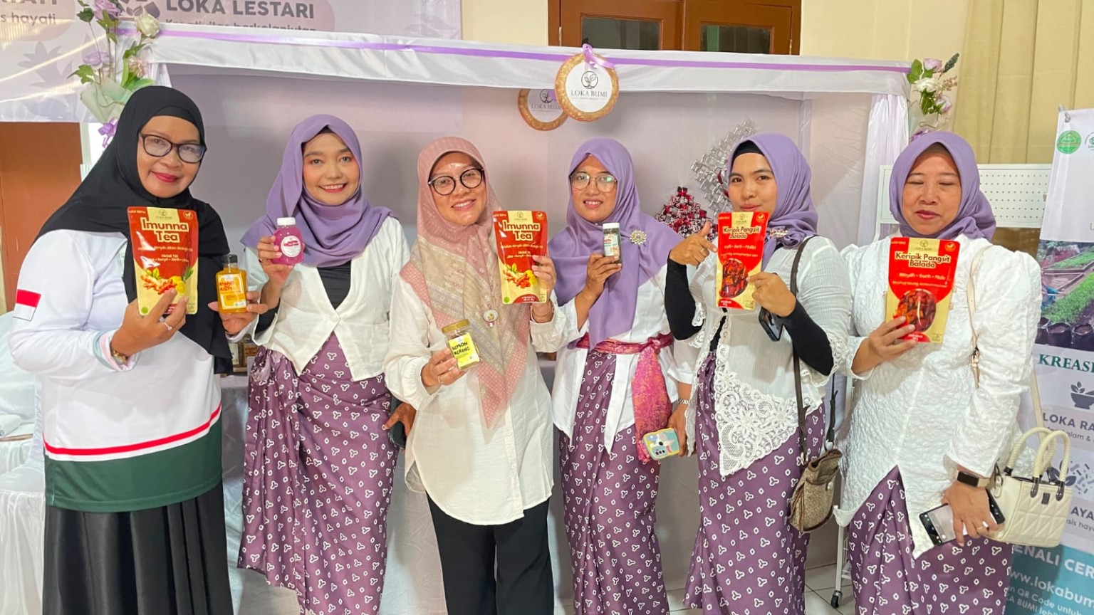 Momen persembahan launching LOKA BUMI